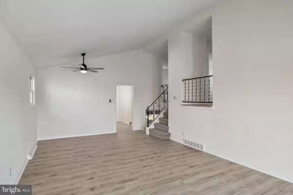 Pennsauken, NJ 08109,7218 IRVING AVE