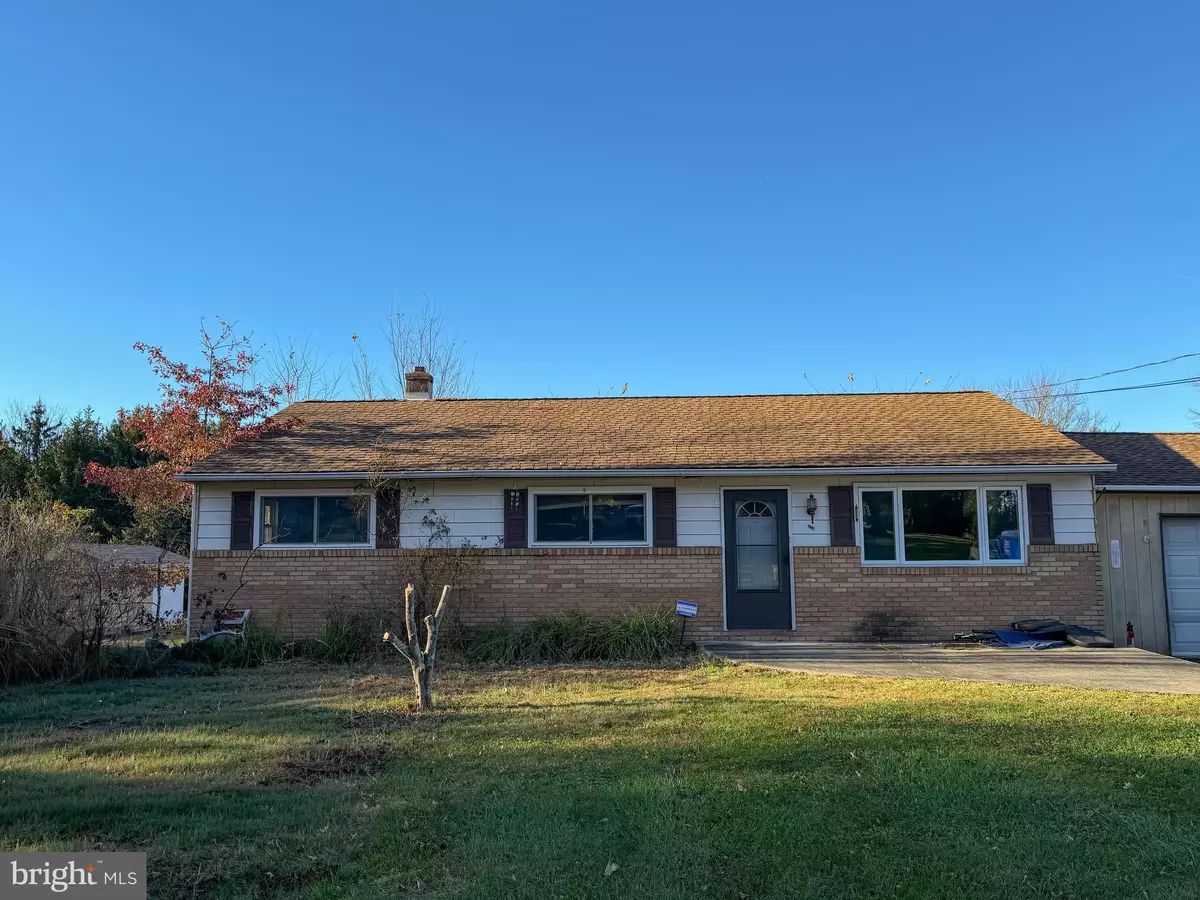 Sellersville, PA 18960,214 THREE MILE RUN RD