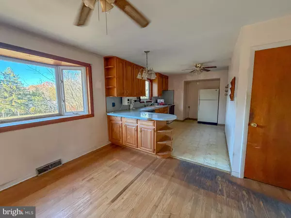 Sellersville, PA 18960,214 THREE MILE RUN RD