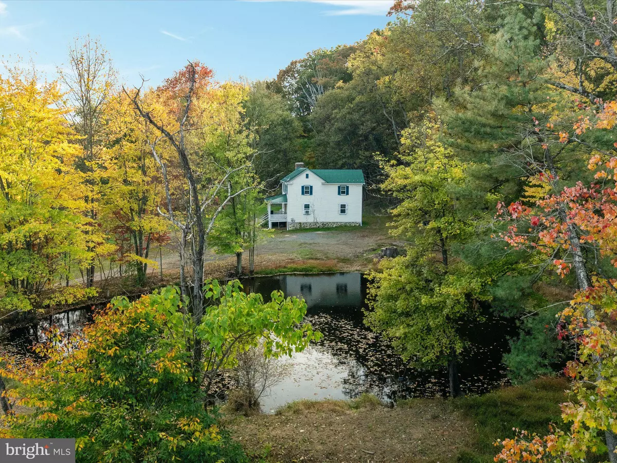 Leesburg, VA 20176,17551 OLD WATERFORD RD