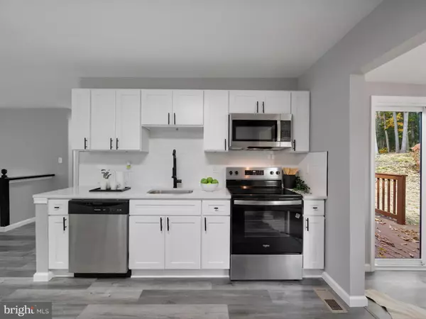 Severna Park, MD 21146,765 BALTIMORE ANNAPOLIS BLVD