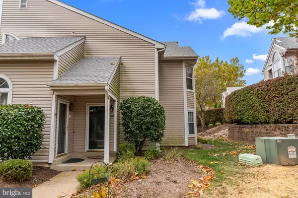 501 HERITAGE PL, Southampton, PA 18966