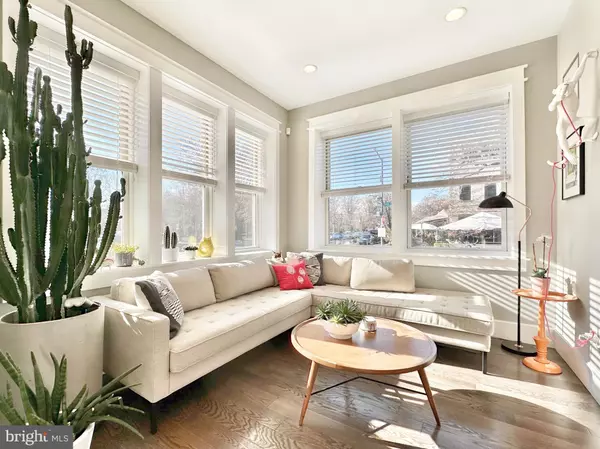 Washington, DC 20001,85 R ST NW