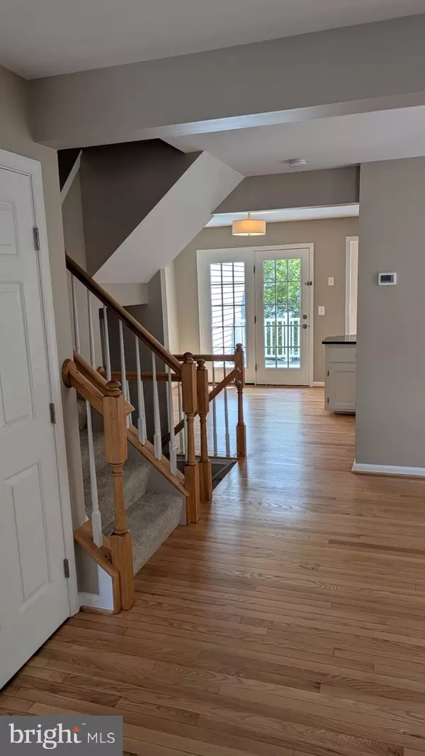 Ashburn, VA 20147,19919 RIDGECREST SQ