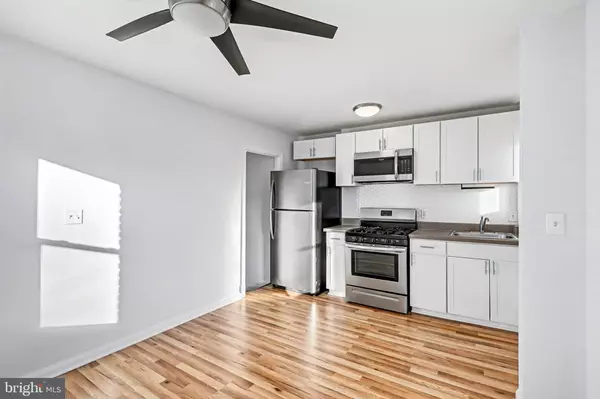 3334 10TH PL SE, Washington, DC 20032