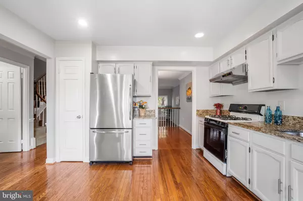 Potomac, MD 20854,11103 CANDLELIGHT LN