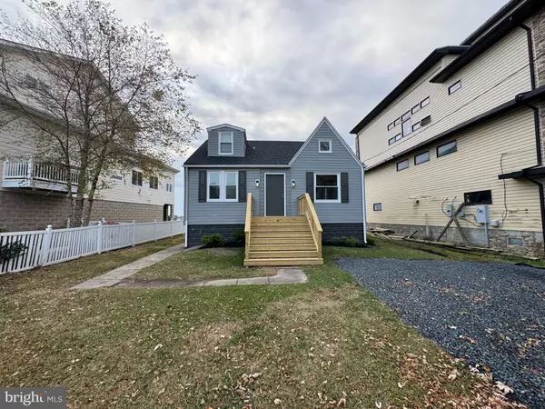 Sparrows Point, MD 21219,9135 CUCKOLD RD