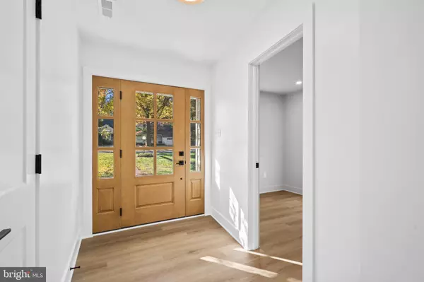 Yardley, PA 19067,1016 EVERGREEN RD