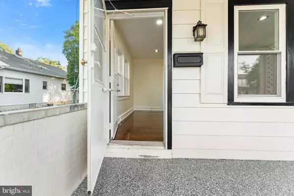 Pennsauken, NJ 08109,6160 IRVING AVE