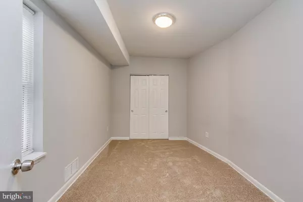 Gloucester City, NJ 08030,328 JERSEY AVE