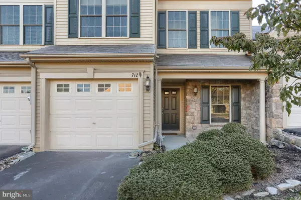 Hummelstown, PA 17036,712 CREEKSIDE DRIVE