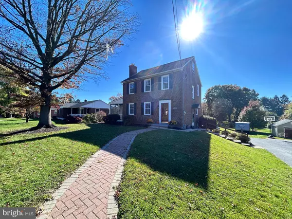 Lancaster, PA 17601,90 DELP RD