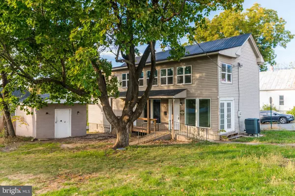 Martinsburg, WV 25404,728 N HIGH ST