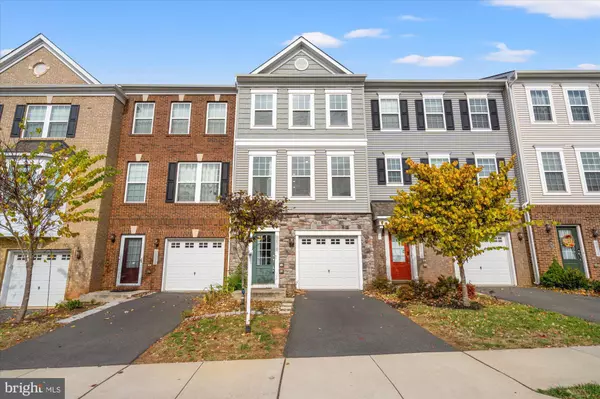 Manassas, VA 20112,8678 UNDERHILL LN