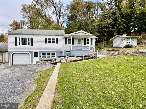 211-REAR E NORTH ST, Waynesboro, PA 17268