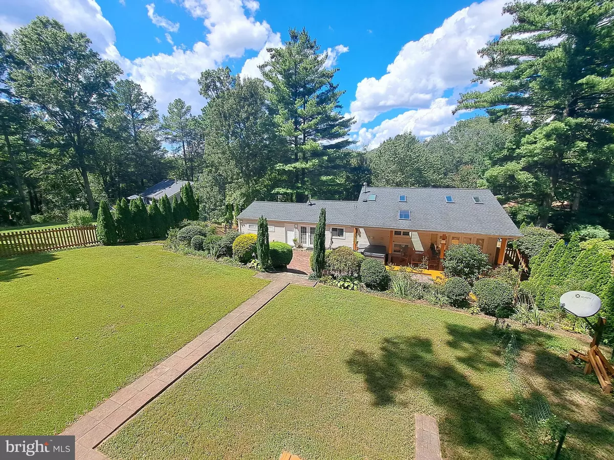 Reston, VA 20191,10929 HOWLAND DR