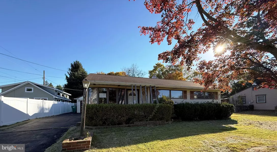 115 WINDING WAY, Morrisville, PA 19067