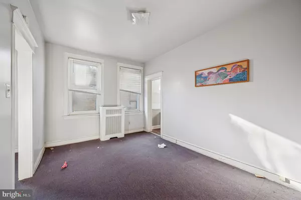 Philadelphia, PA 19131,4081 FORD RD