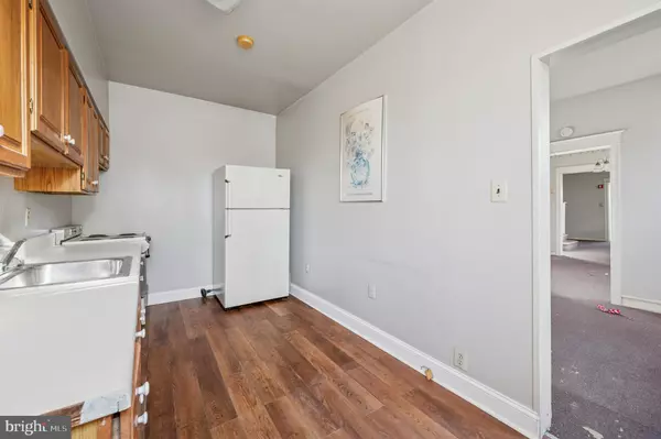 Philadelphia, PA 19131,4081 FORD RD