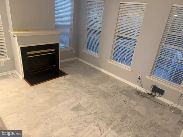 Germantown, MD 20874,13 CRUSADER CT