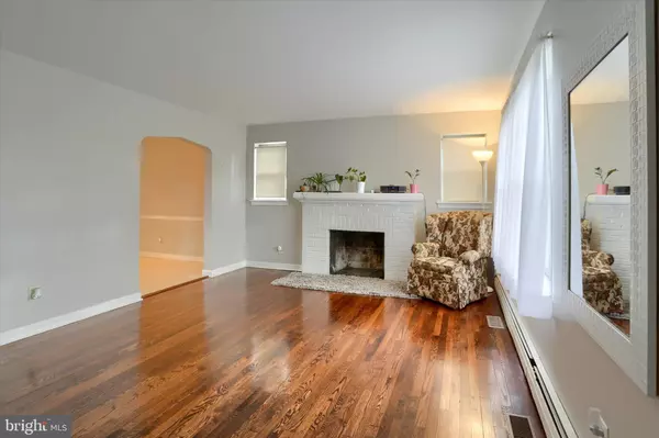 Harrisburg, PA 17109,3544 SCHOOLHOUSE LN