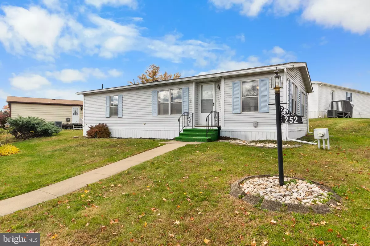 North Wales, PA 19454,252 FAWN VALLEY CT