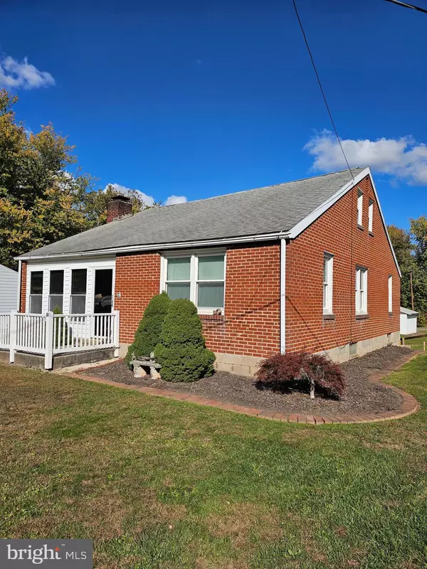 New Cumberland, PA 17070,31 SPRINGERS LN