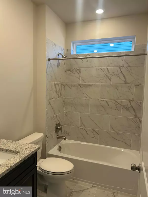 White Plains, MD 20695,5377 CANYONLANDS ST