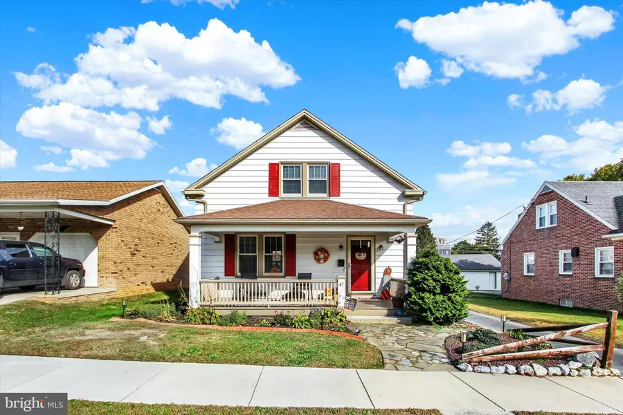 47 SPRENKLE AVE, Hanover, PA 17331