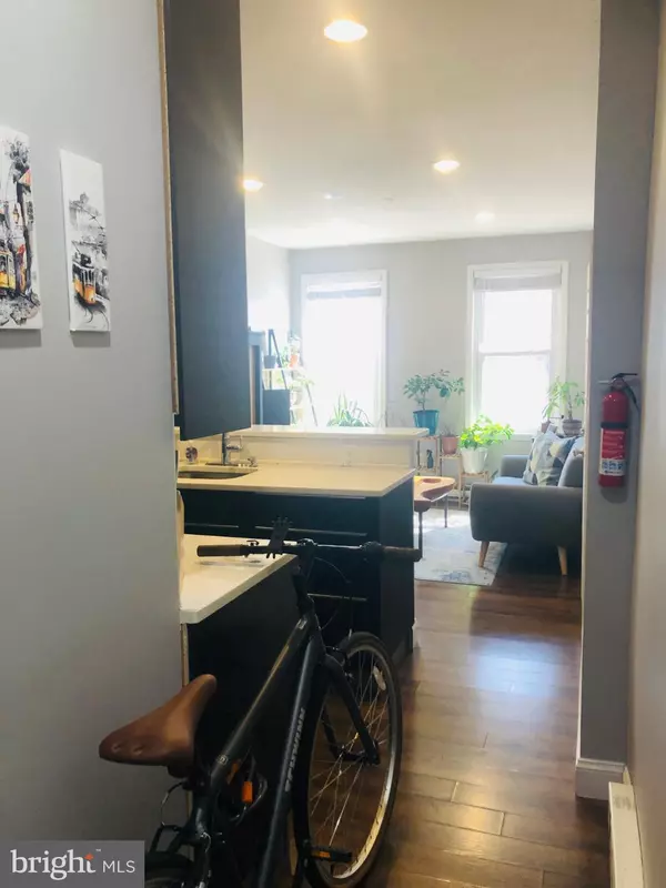 Philadelphia, PA 19147,349 DICKINSON #1