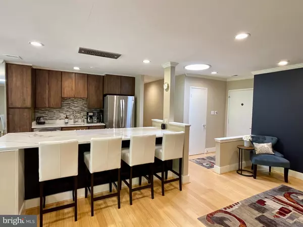 Reston, VA 20191,11302 GATESBOROUGH LN