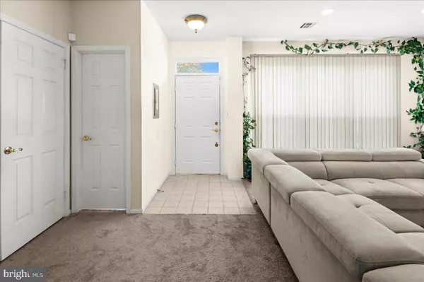 Plainsboro, NJ 08536,76 ASHFORD DR