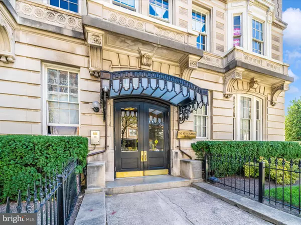 Washington, DC 20009,1852 COLUMBIA RD NW #101