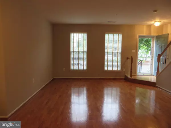 Alexandria, VA 22304,5078 DONOVAN DR