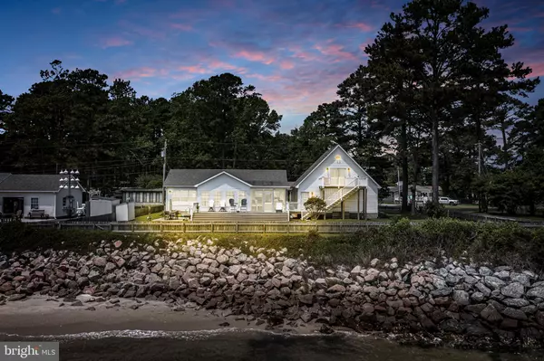 13 LEMING AVENUE, Reedville, VA 22539