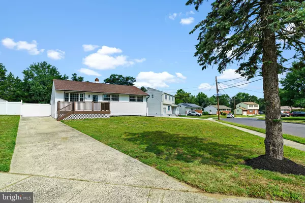 Beverly, NJ 08010,205 S GARDEN BLVD