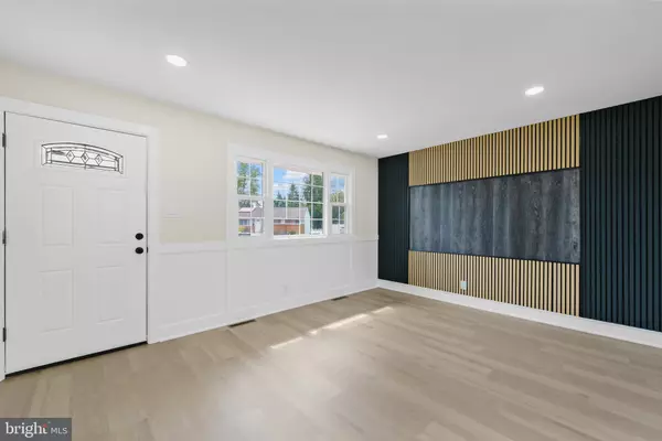 Beverly, NJ 08010,205 S GARDEN BLVD