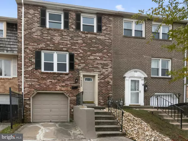 Blackwood, NJ 08012,1432 BOXWOOD DR