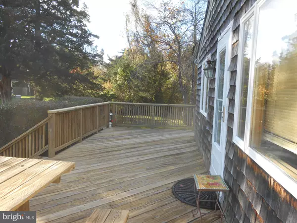 Manahawkin, NJ 08050,26 LITTLEWORTH RD