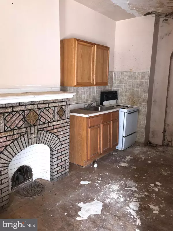 Philadelphia, PA 19133,3016 N 5TH ST