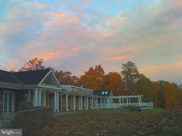 Flint Hill, VA 22627,200 FOGG MOUNTAIN LN