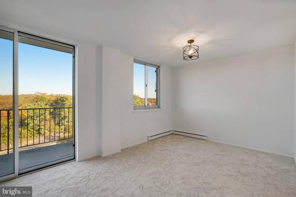 Falls Church, VA 22041,3245 RIO DR #901