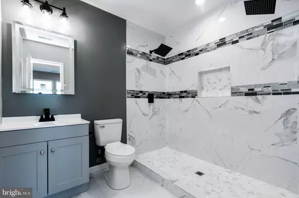 Capitol Heights, MD 20743,712 61ST AVE