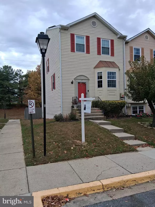 27 HUNTERS GATE CT, Silver Spring, MD 20904
