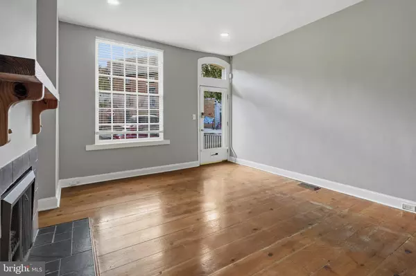 Baltimore, MD 21201,220 W READ ST