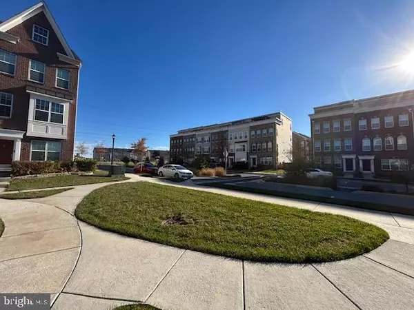 Beltsville, MD 20705,7338 CALICO ROCK LNDG RD