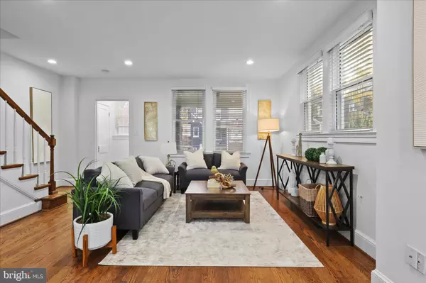 Washington, DC 20011,521 QUINTANA PL NW