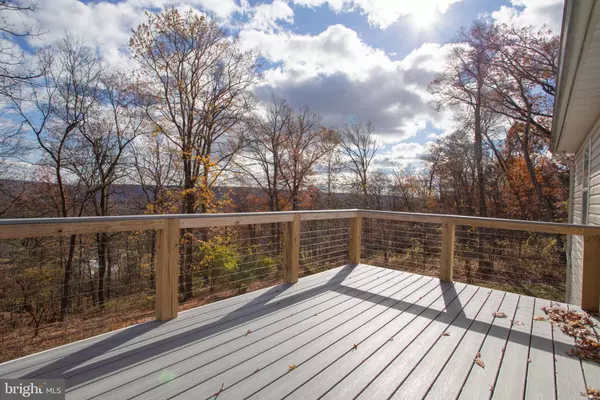 757 PEE WEE LN, Hedgesville, WV 25427