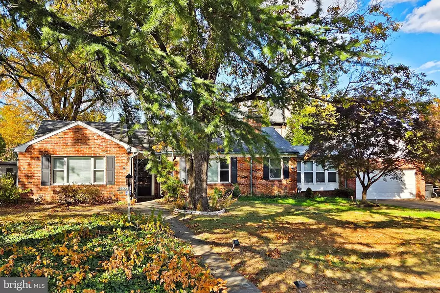 1233 23RD ST S, Arlington, VA 22202