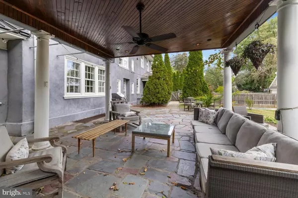 Philadelphia, PA 19119,1012 W CLIVEDEN ST